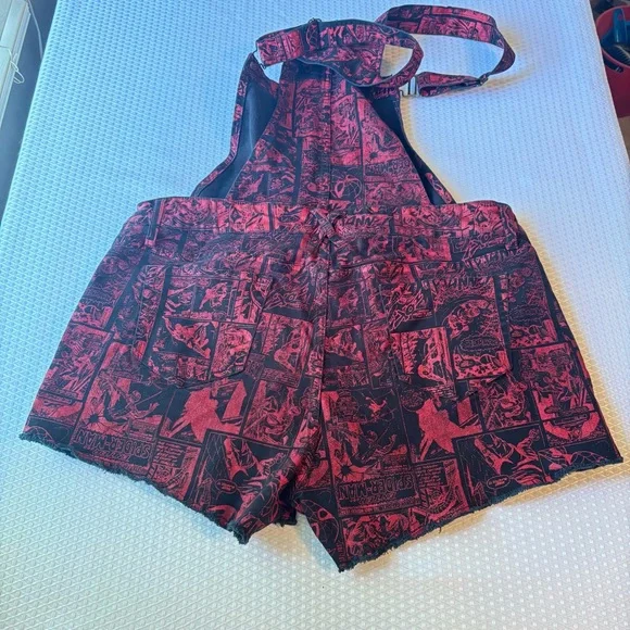 Marvel Her Universe Red Short Overalls - Picture 10 of 10